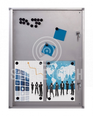 Информационная магнитно-маркерная доска с дверцей (700x1000мм)